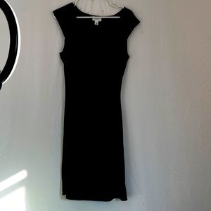 Loft black side zip v-neck dress with waist Roushing